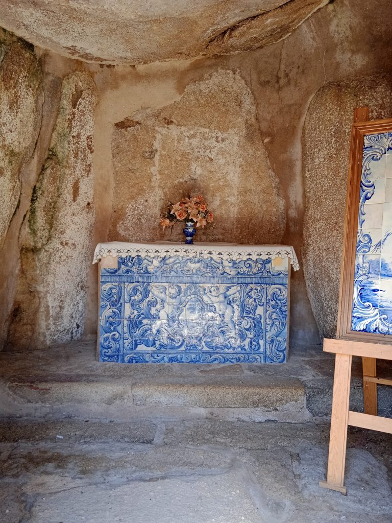 Inside Pavia dolmen