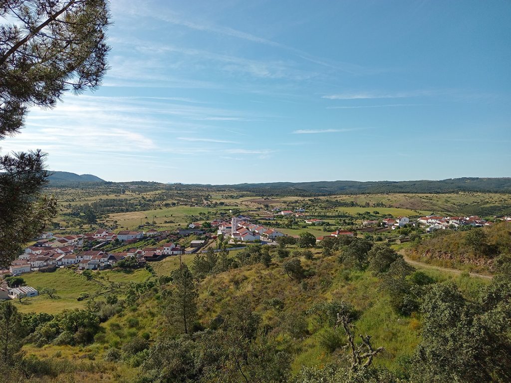The village of Arneiro